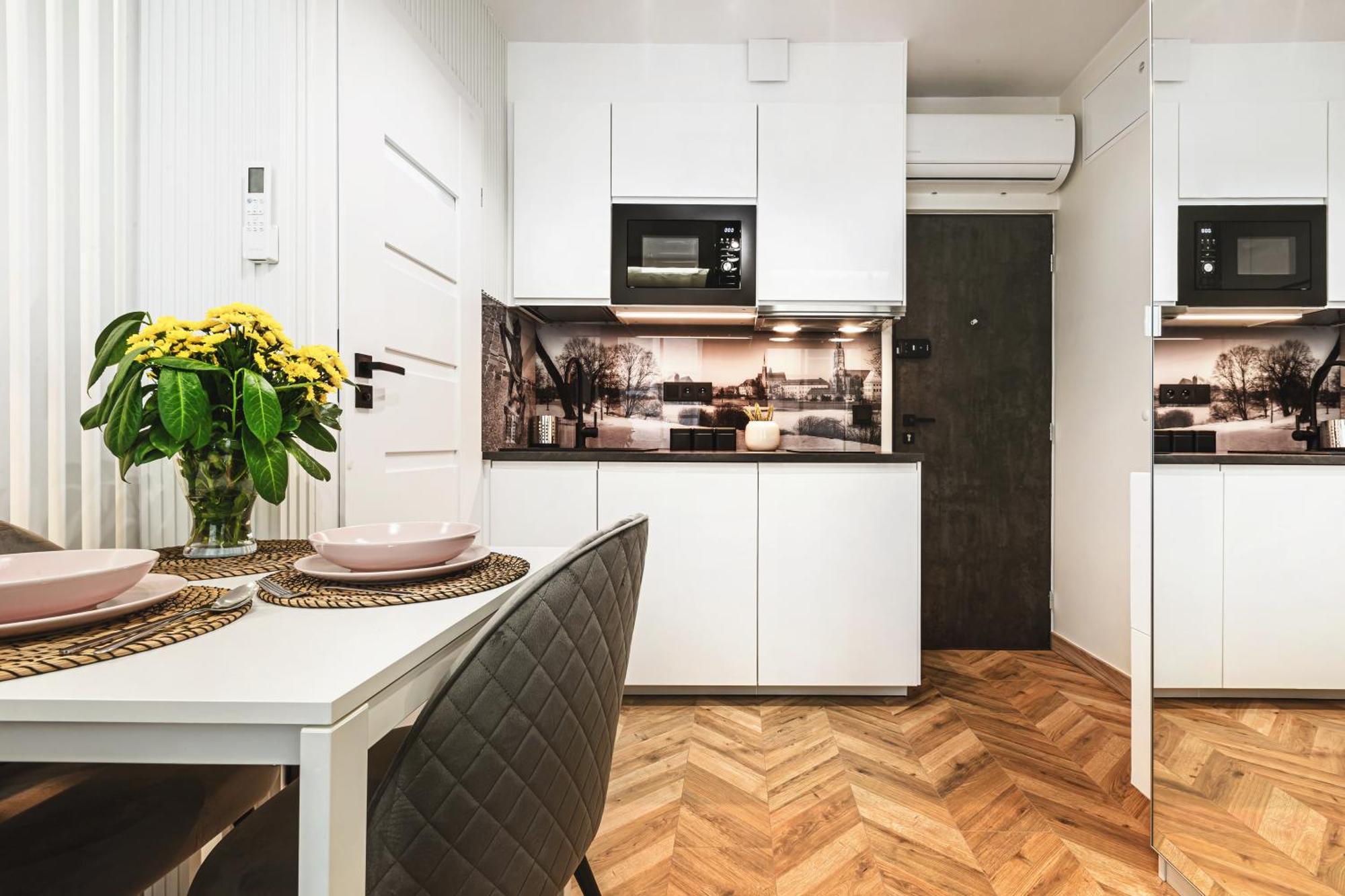 Luksusowe Apartamenty Przy Rynku Wrocław Buitenkant foto